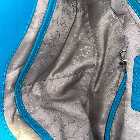 Michael Kors leather bag in excellent condition - Picture 7 of 9